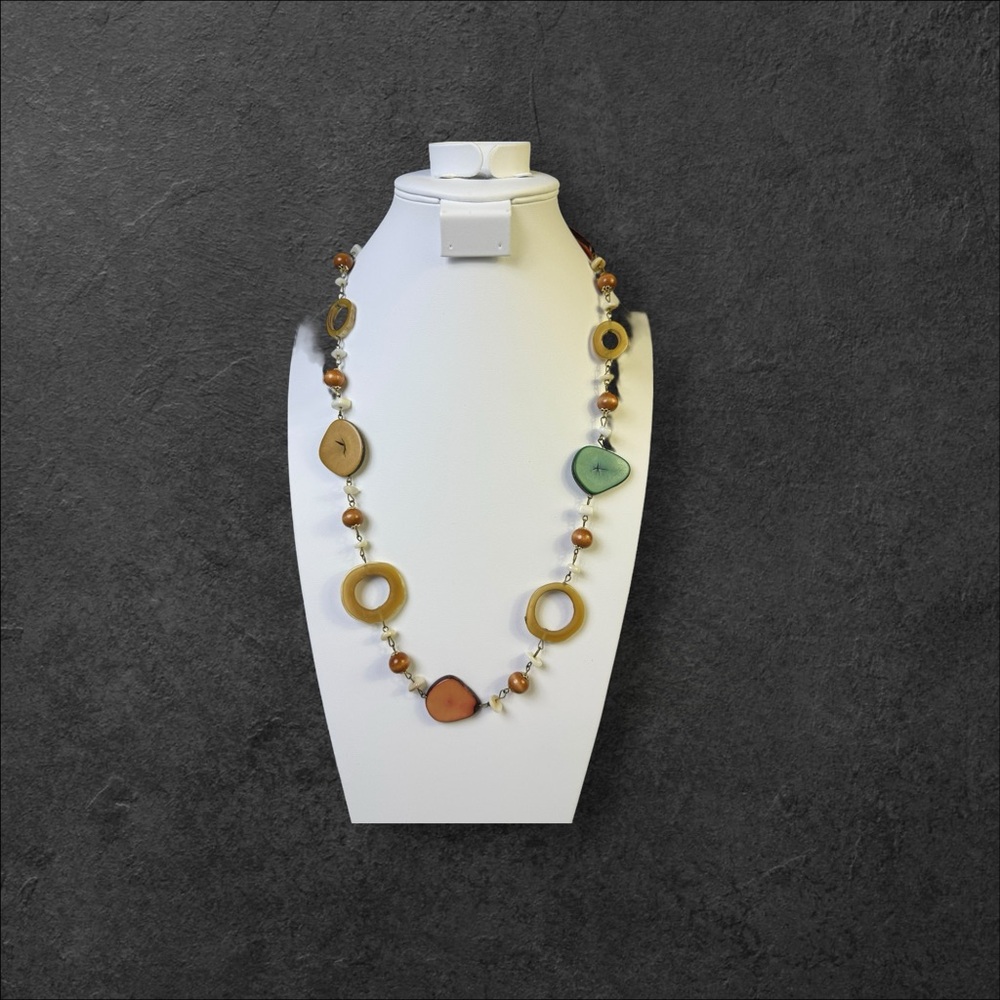 249. Vintage Multicolor Beaded Necklace Women's Handmade‎ Original